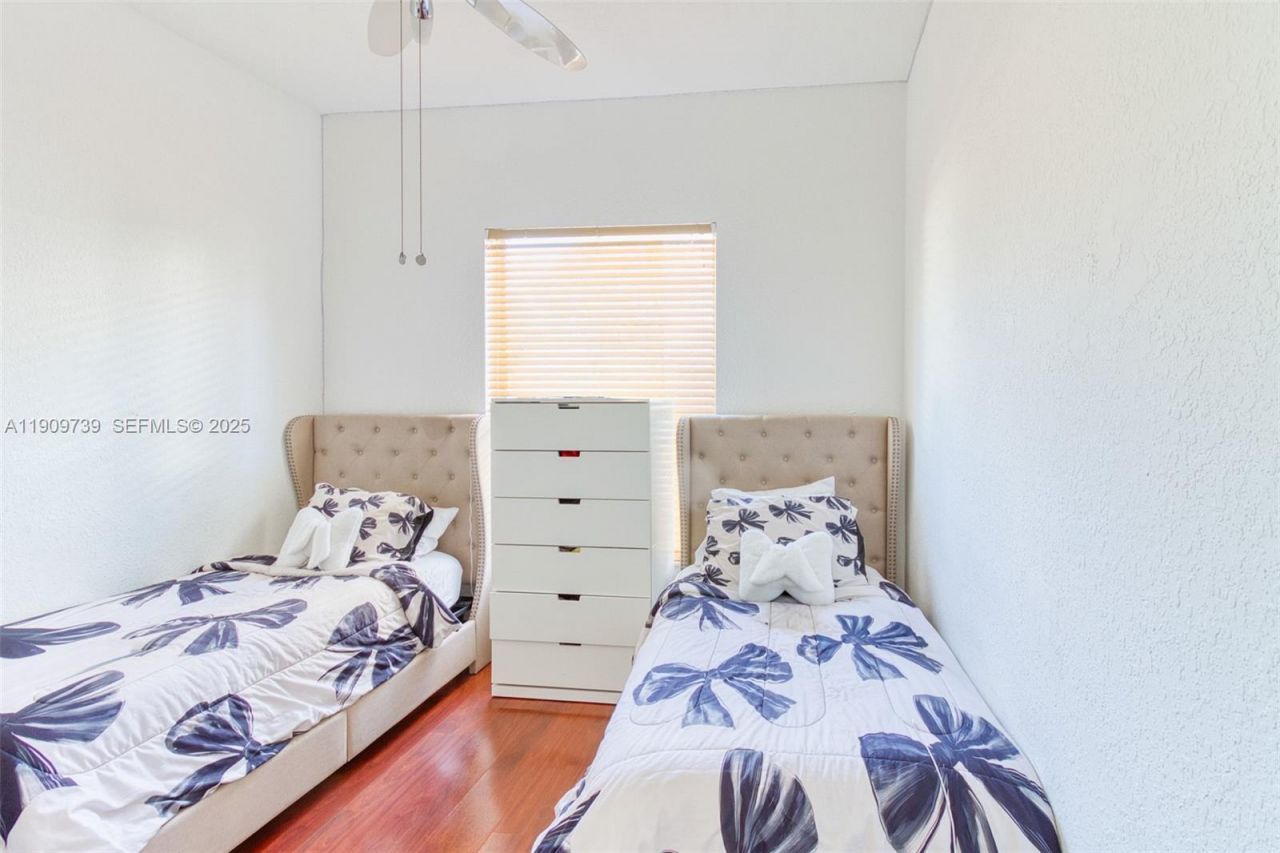 3839 SW 51st St, Hollywood, FL 33312 Photo