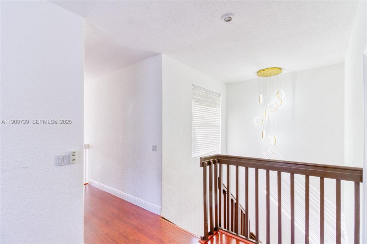 3839 SW 51st St, Hollywood, FL 33312 Photo