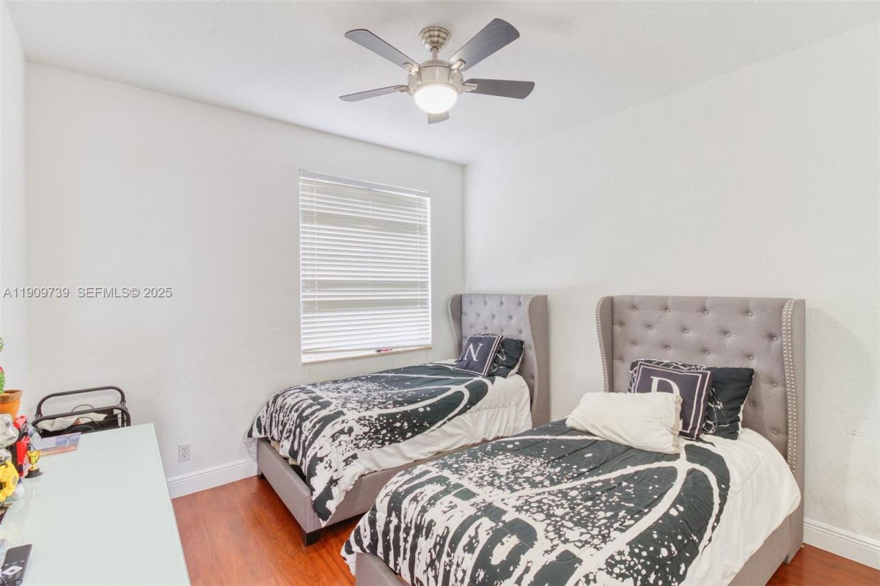 3839 SW 51st St, Hollywood, FL 33312 Photo