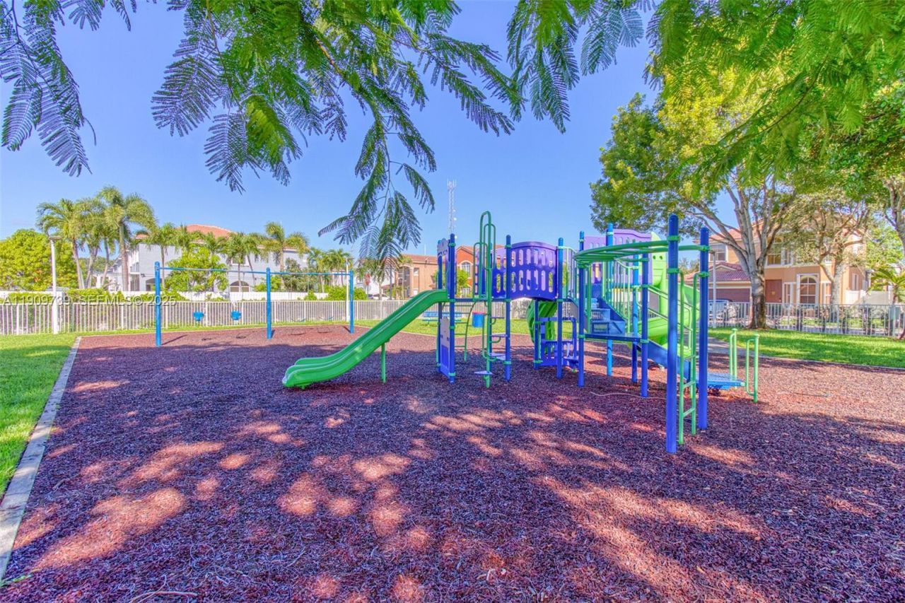 3839 SW 51st St, Hollywood, FL 33312 Photo