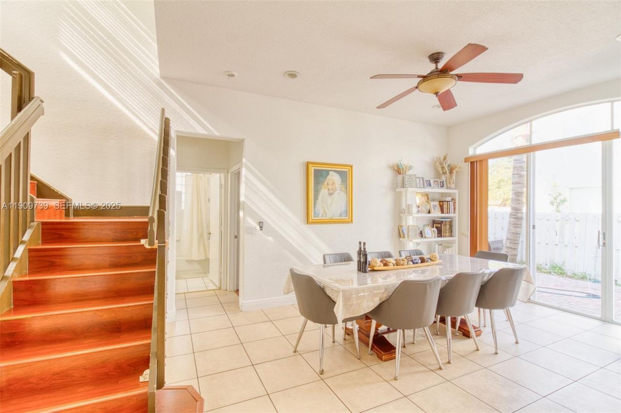 3839 SW 51st St, Hollywood, FL 33312 Photo