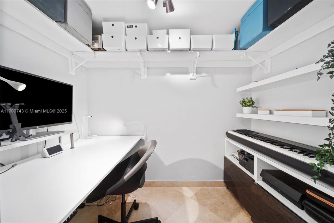 9401 NE Collins Ave, Unit 205, Surfside, FL 33154 Photo