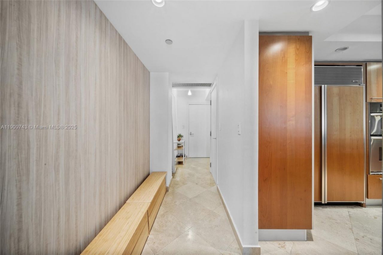 9401 NE Collins Ave, Unit 205, Surfside, FL 33154 Photo