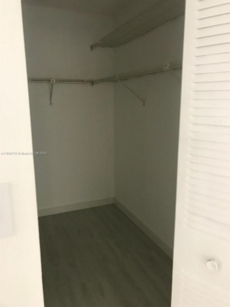 438 NE 210th Cir Ter, Unit 203-4B, Miami, FL 33179 Photo