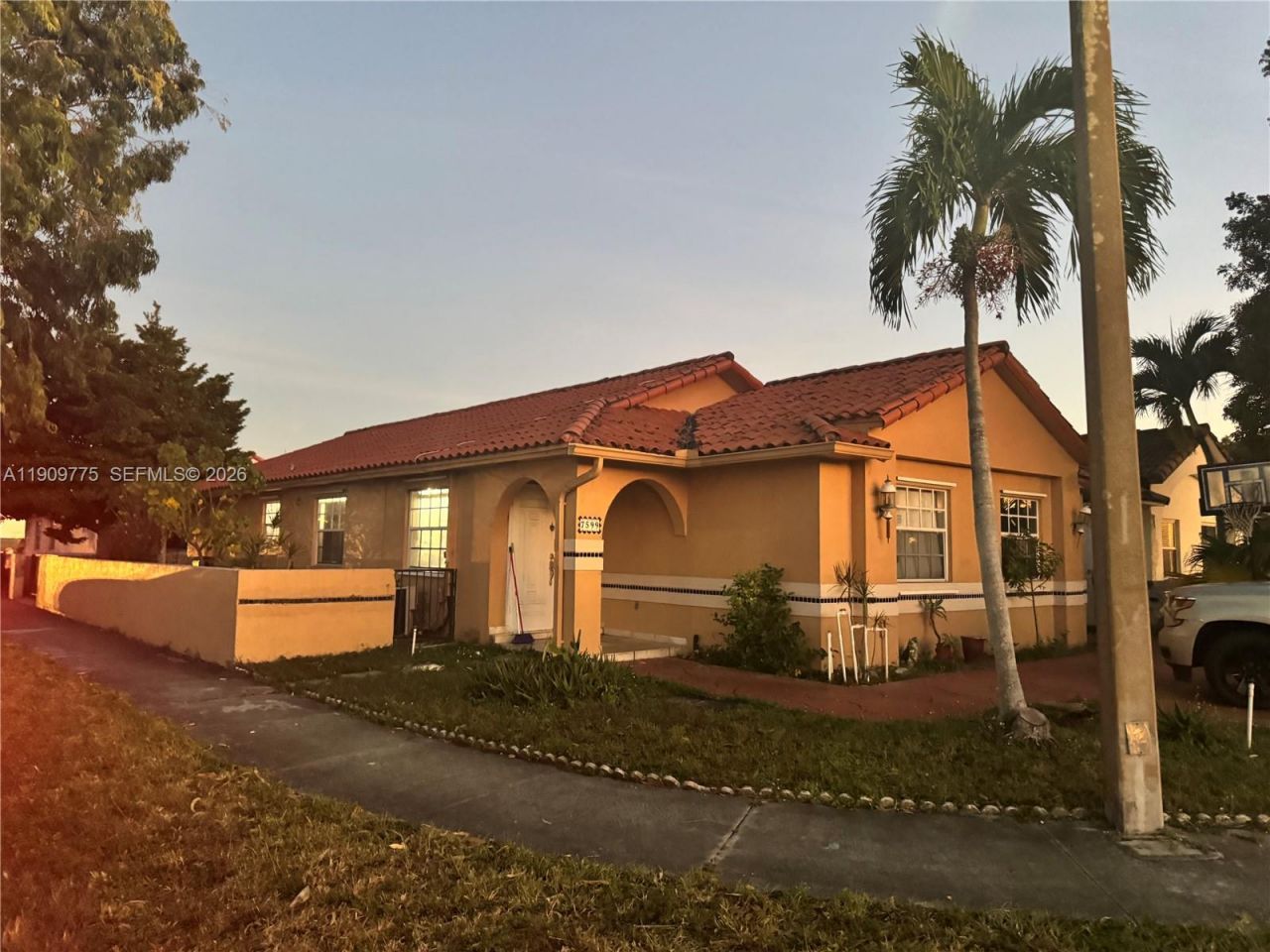 7599 W 4th Ct, Hialeah, FL 33014 Photo