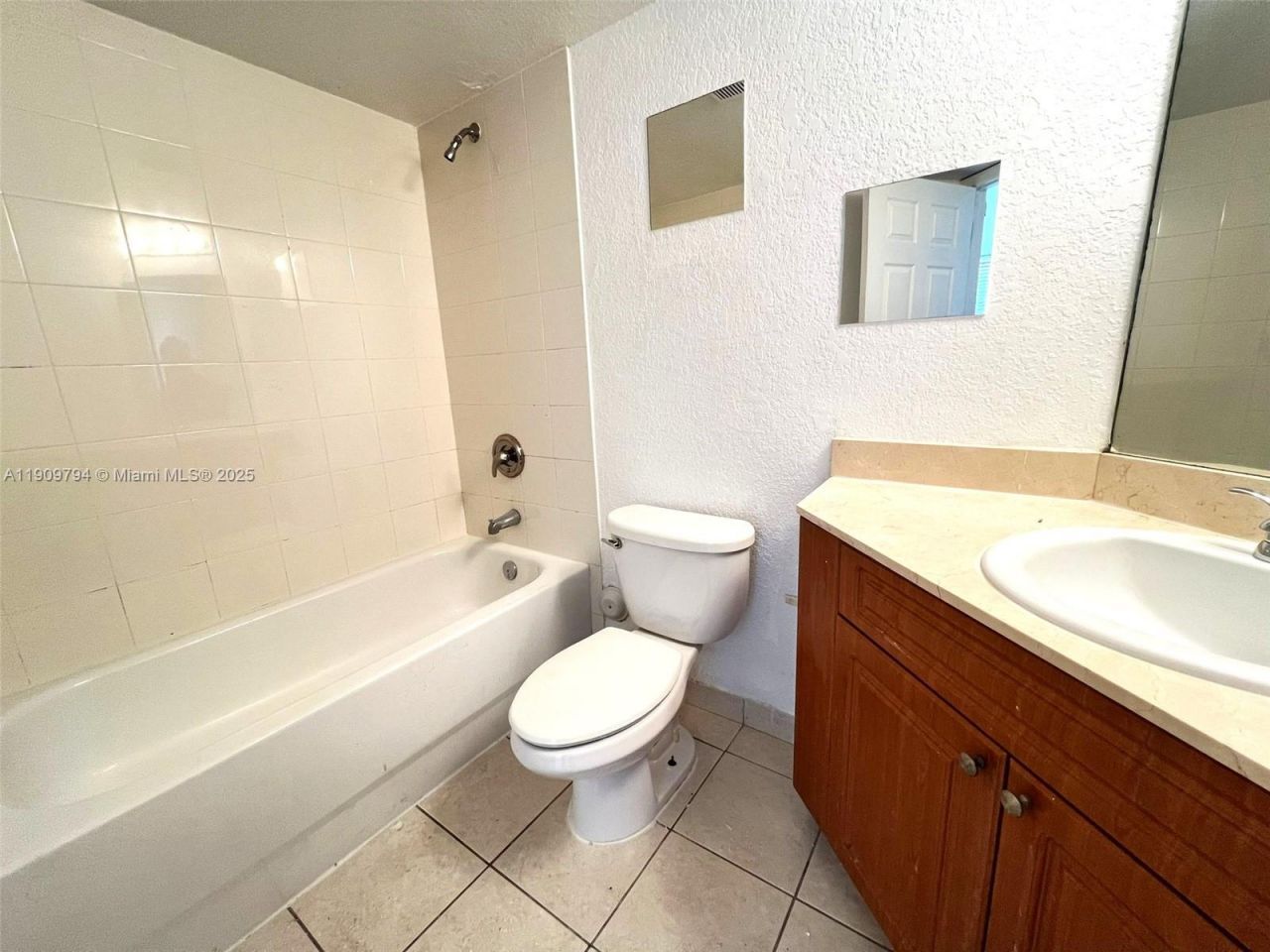 13820 NE 3rd Ct, Unit 109, North Miami, FL 33161 Photo