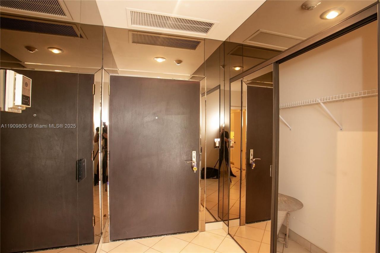 3000 Island Blvd, Unit WSTE1, Aventura, FL 33160 Photo