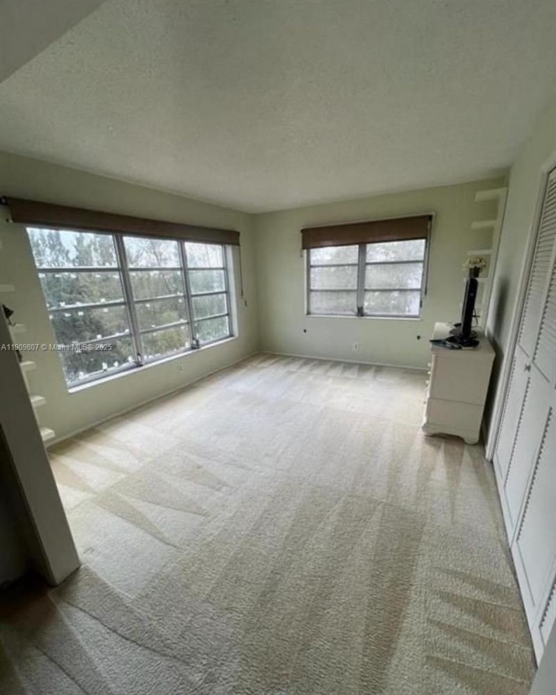 3150 N Palm Aire Dr, Unit 801, Pompano Beach, FL 33069 Photo