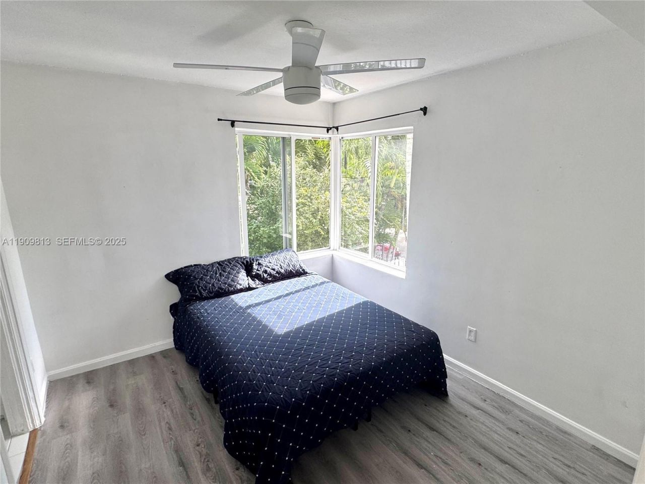 555 NE 70th St, Miami, FL 33138 Photo