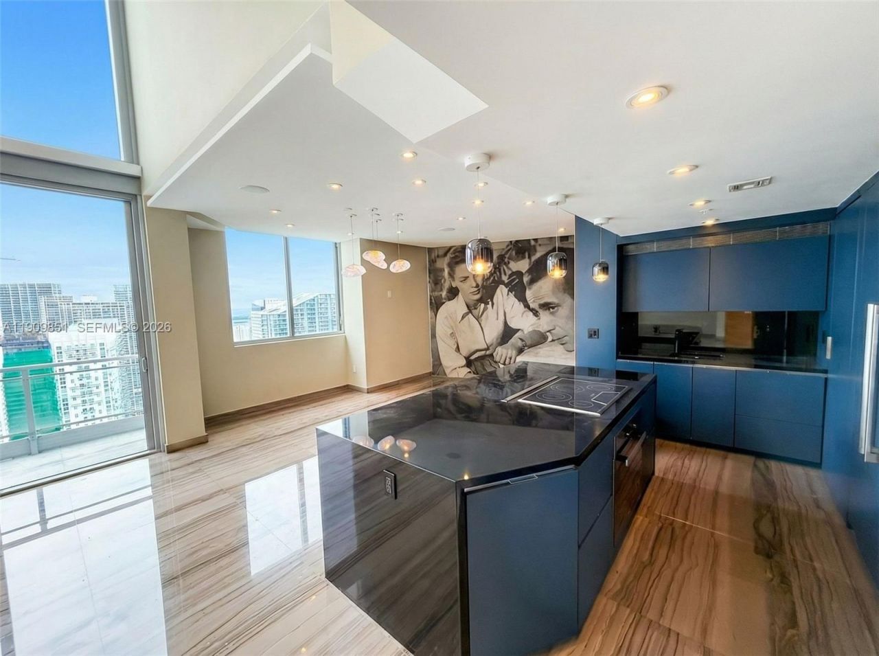 92 SW 3rd St, Unit PH5213, Miami, FL 33130 Photo