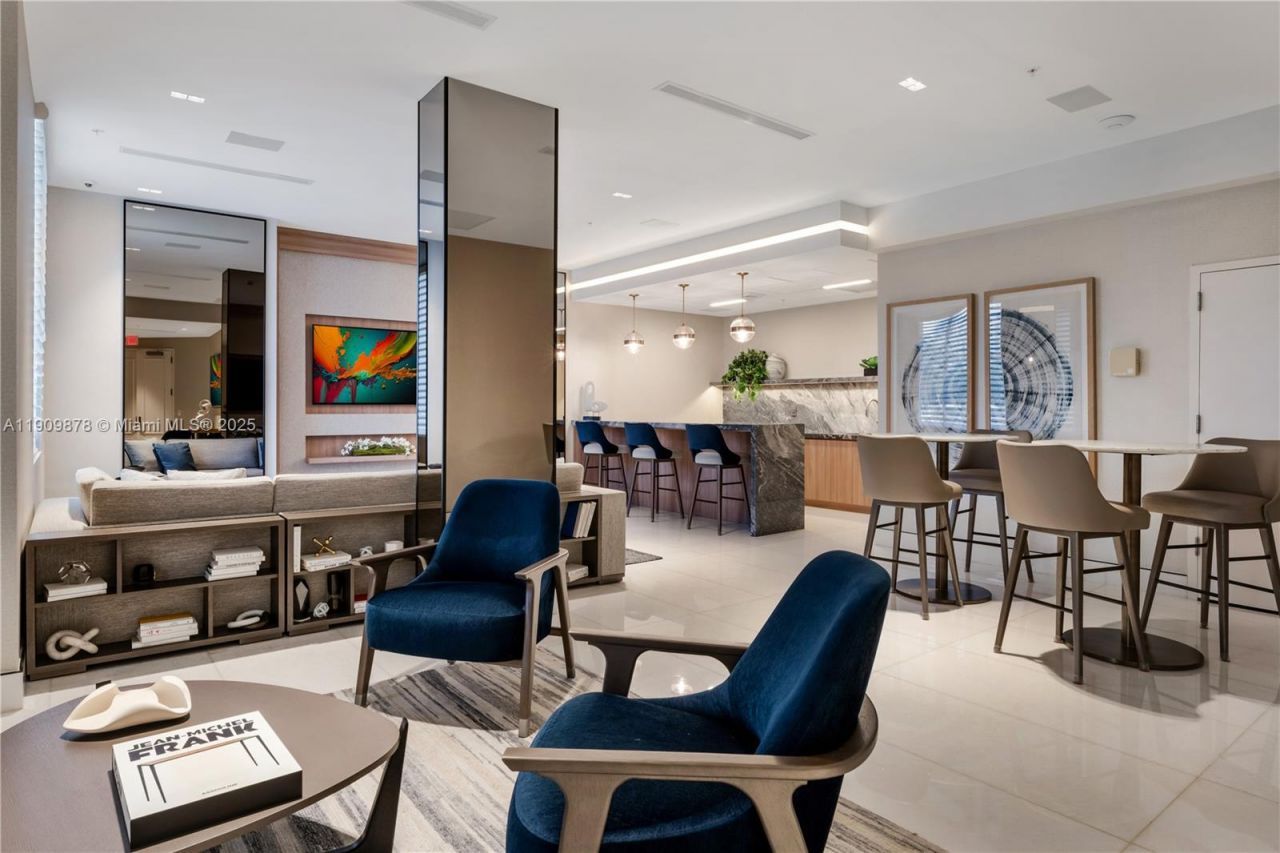 888 Brickell Key Dr, Unit 2610, Miami, FL 33131 Photo