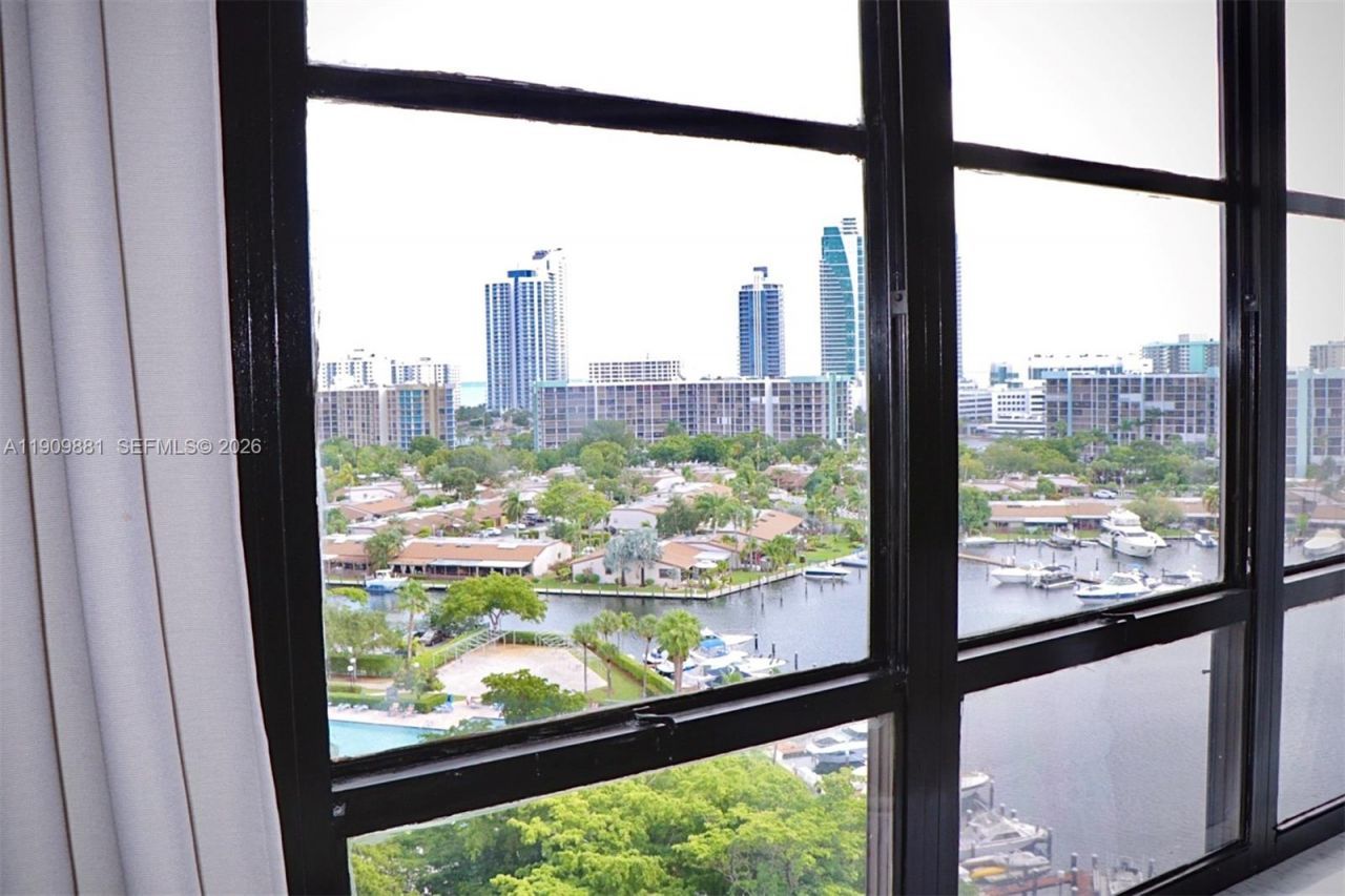 500 Three Islands Blvd, Unit 920, Hallandale Beach, FL 33009 Photo