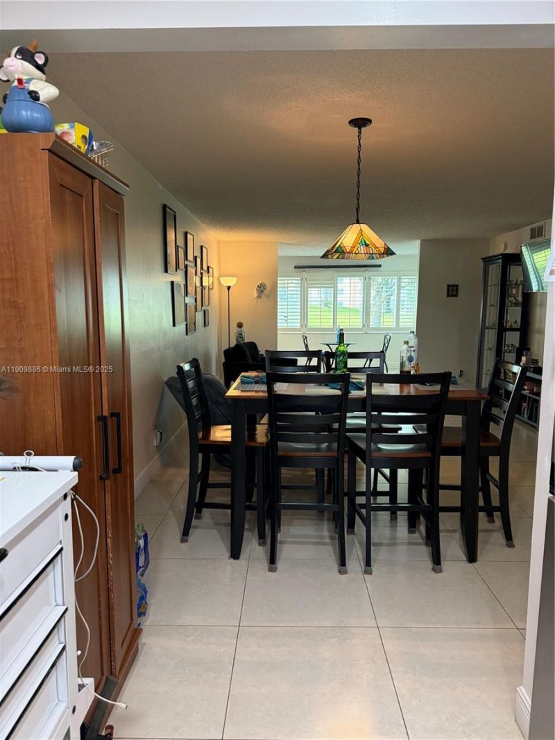 9741 Sunrise Lakes Blvd, Unit 107, Sunrise, FL 33322 Photo