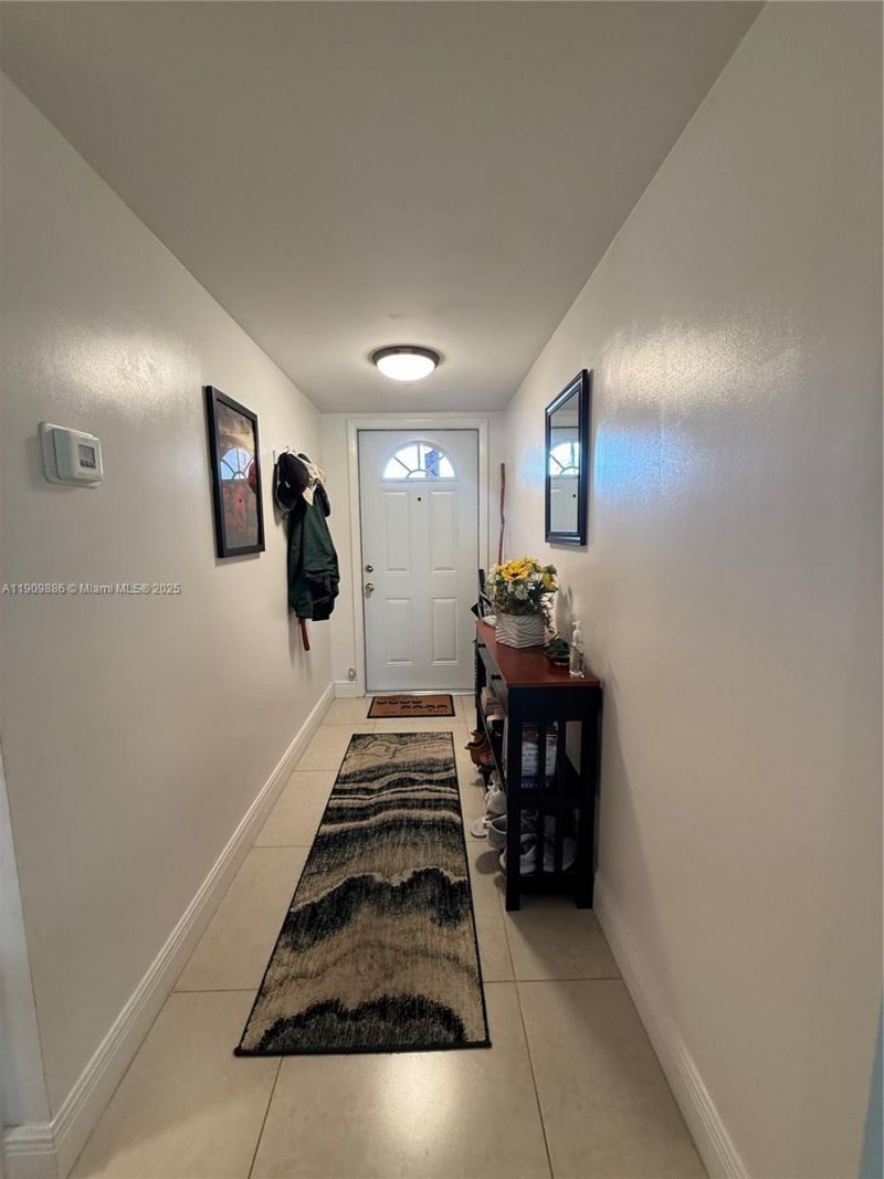 9741 Sunrise Lakes Blvd, Unit 107, Sunrise, FL 33322 Photo
