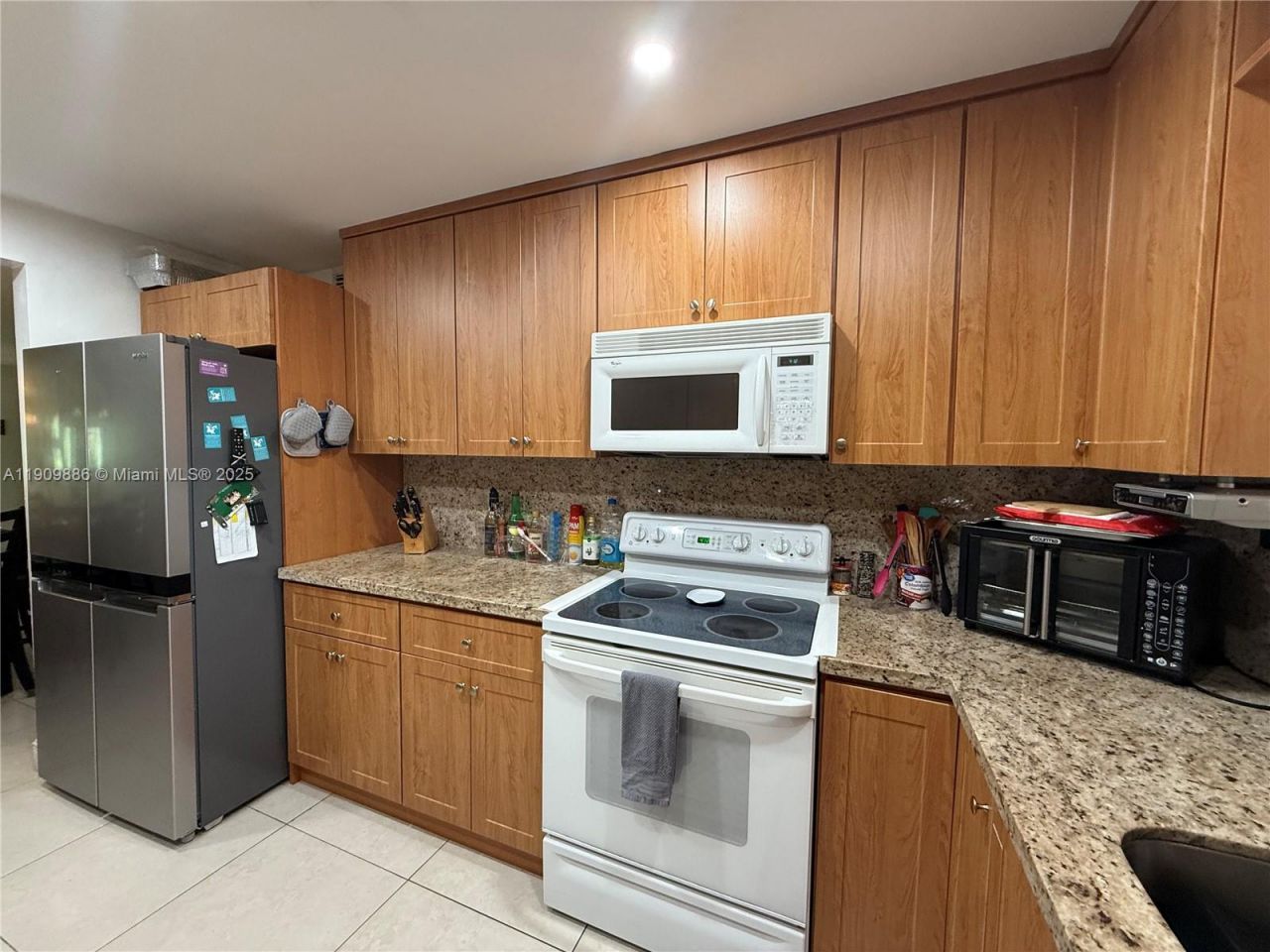 9741 Sunrise Lakes Blvd, Unit 107, Sunrise, FL 33322 Photo