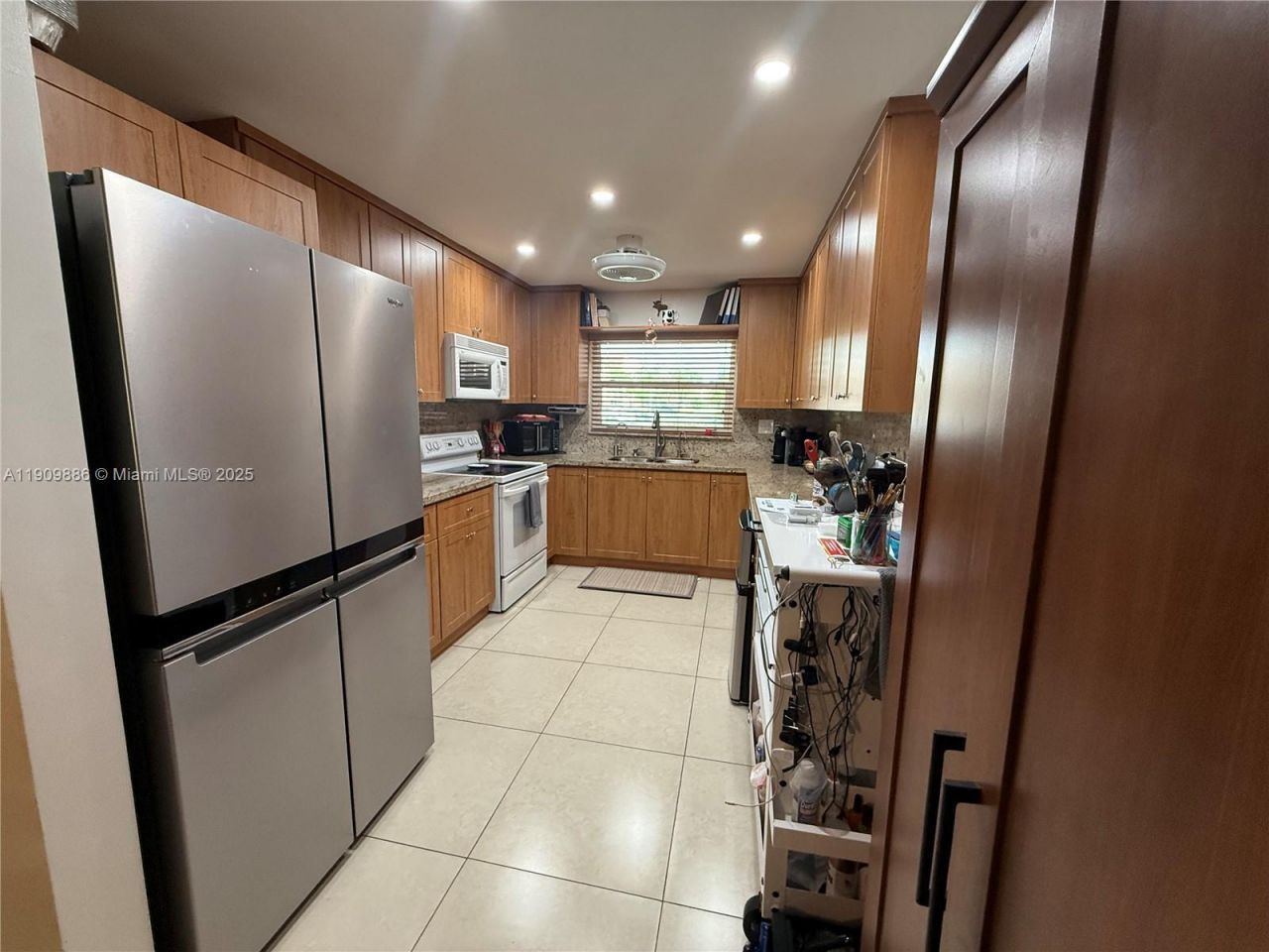 9741 Sunrise Lakes Blvd, Unit 107, Sunrise, FL 33322 Photo