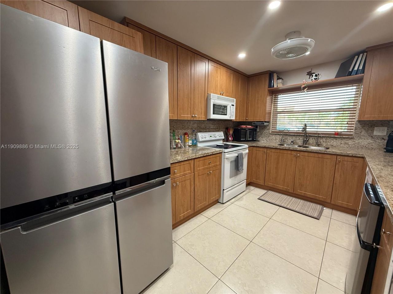 9741 Sunrise Lakes Blvd, Unit 107, Sunrise, FL 33322 Photo