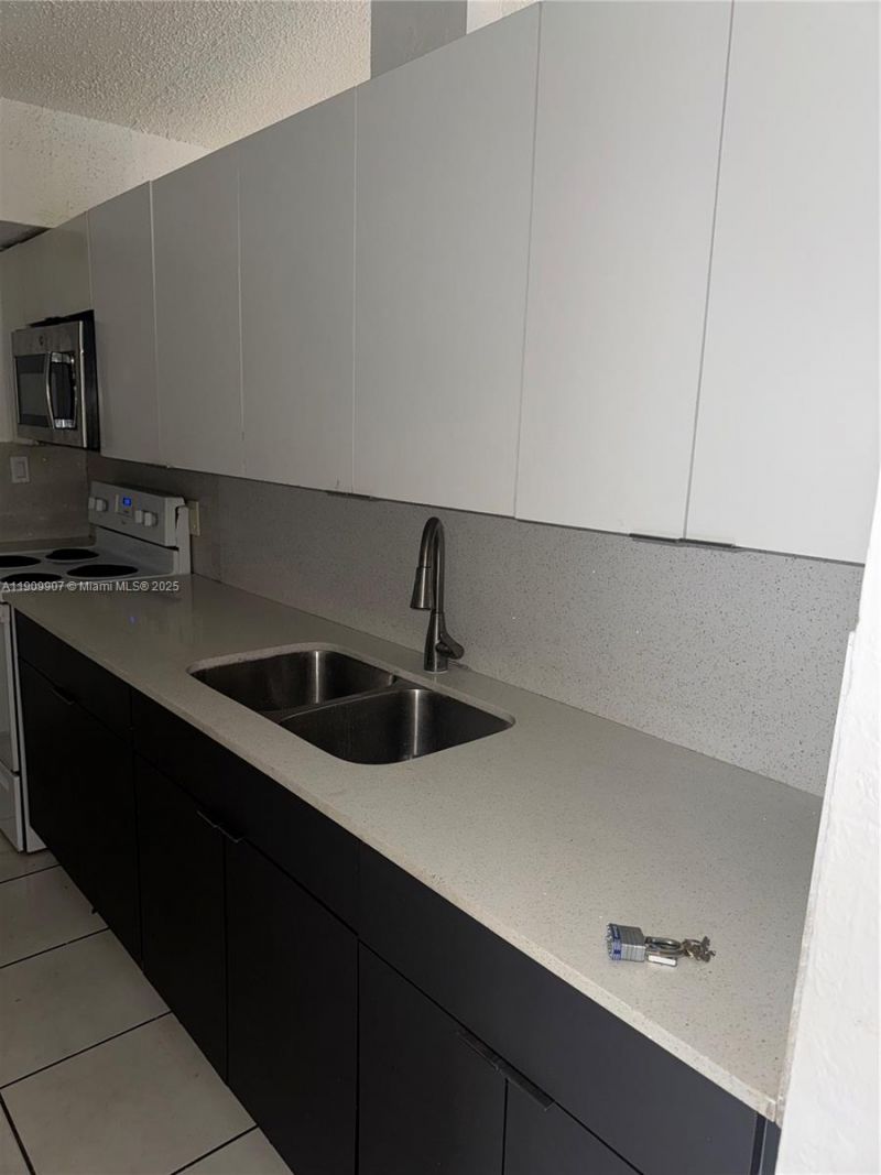 20769 NW 41st Ave Rd, Miami Gardens, FL 33055 Photo