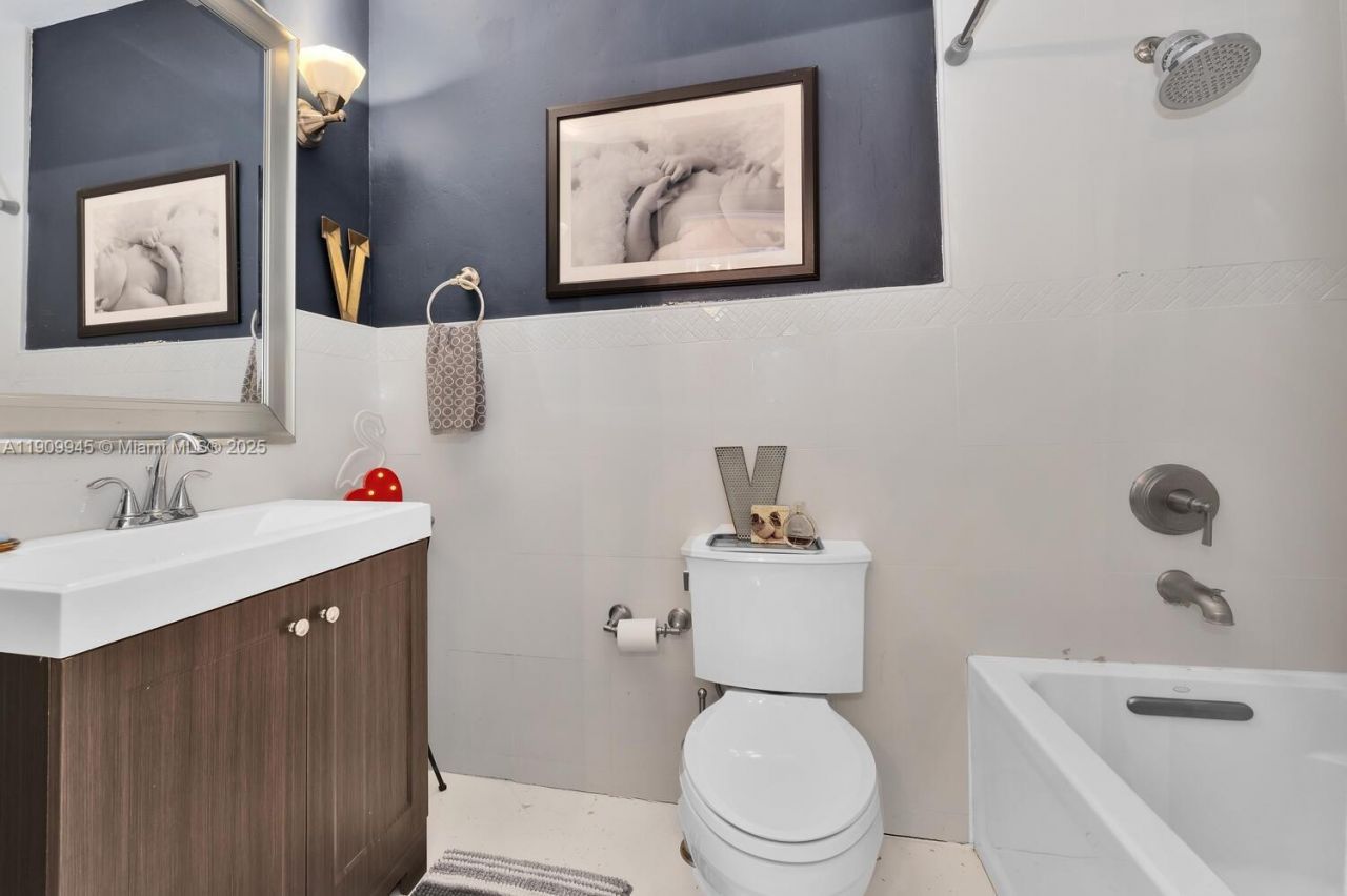 1009 Genoa St, Coral Gables, FL 33134 Photo