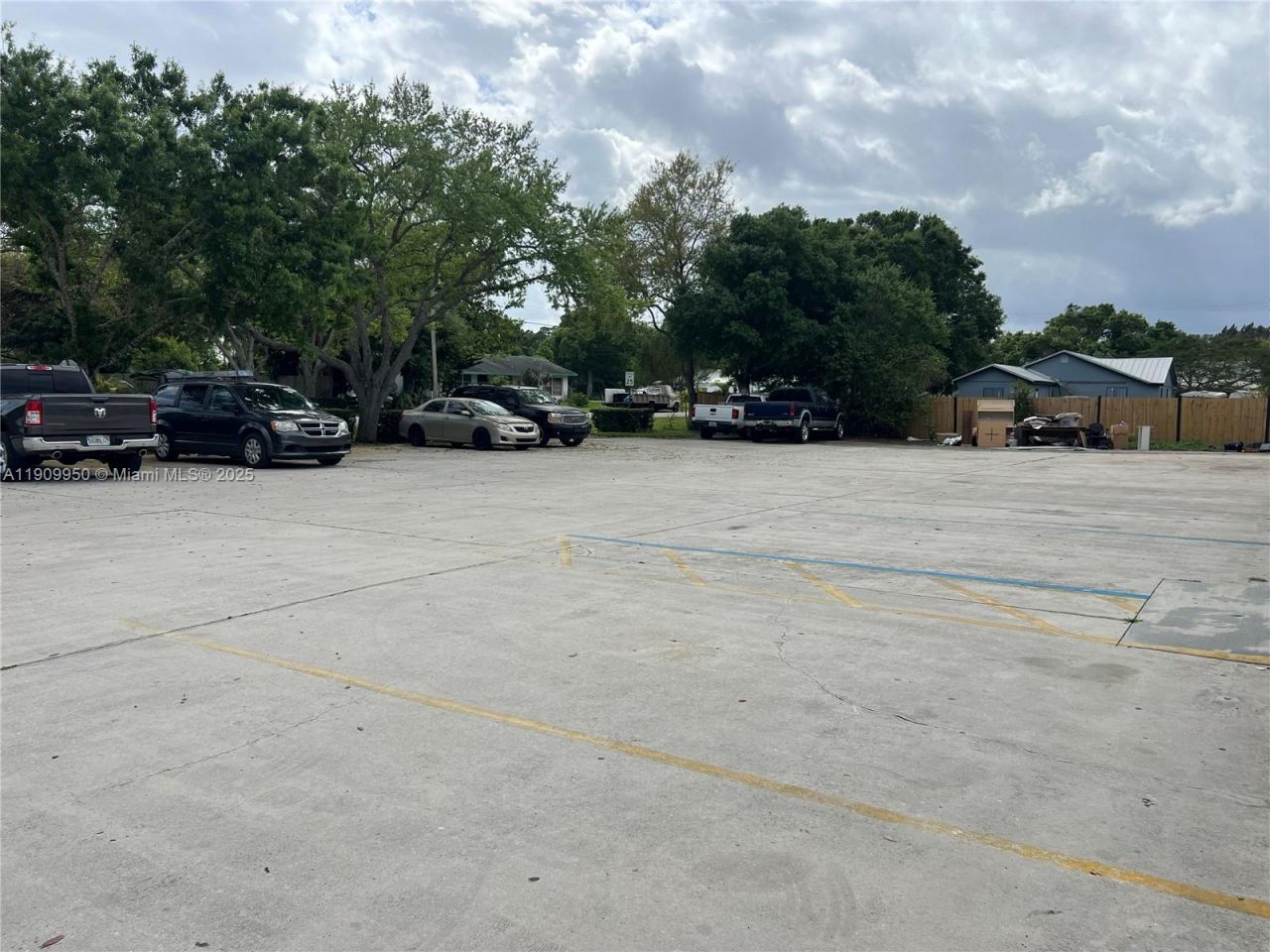 1001 W Midway Rd, Fort Pierce, FL 34982 Photo