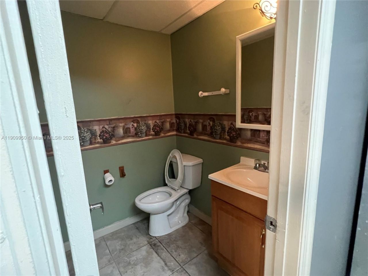 1001 W Midway Rd, Fort Pierce, FL 34982 Photo