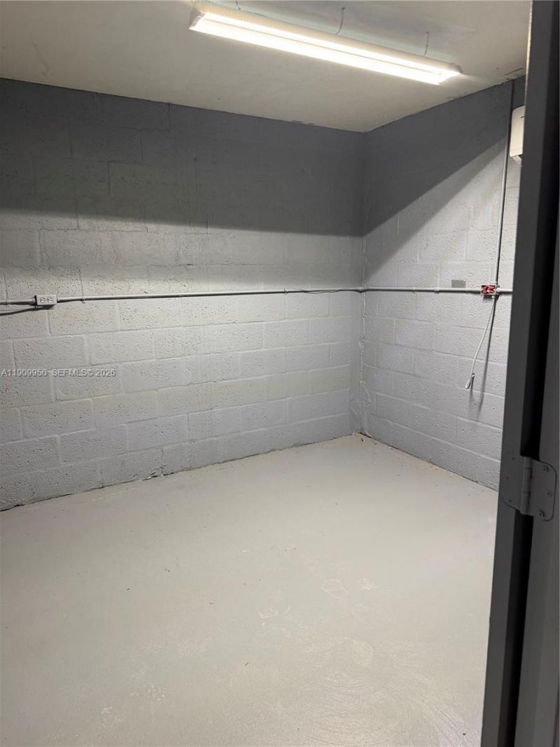 1001 W Midway Rd, Fort Pierce, FL 34982 Photo