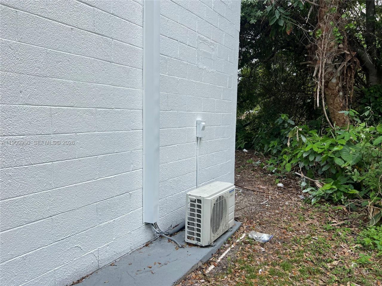 1001 W Midway Rd, Fort Pierce, FL 34982 Photo
