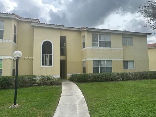12870 Vista Isles Dr, Unit 516, Sunrise, FL 33325
