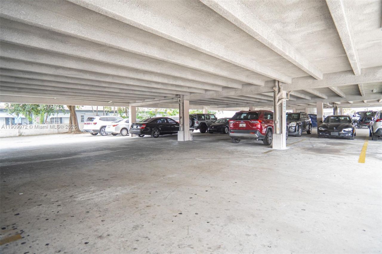 1901 SW 1st St, Miami, FL 33135 Photo