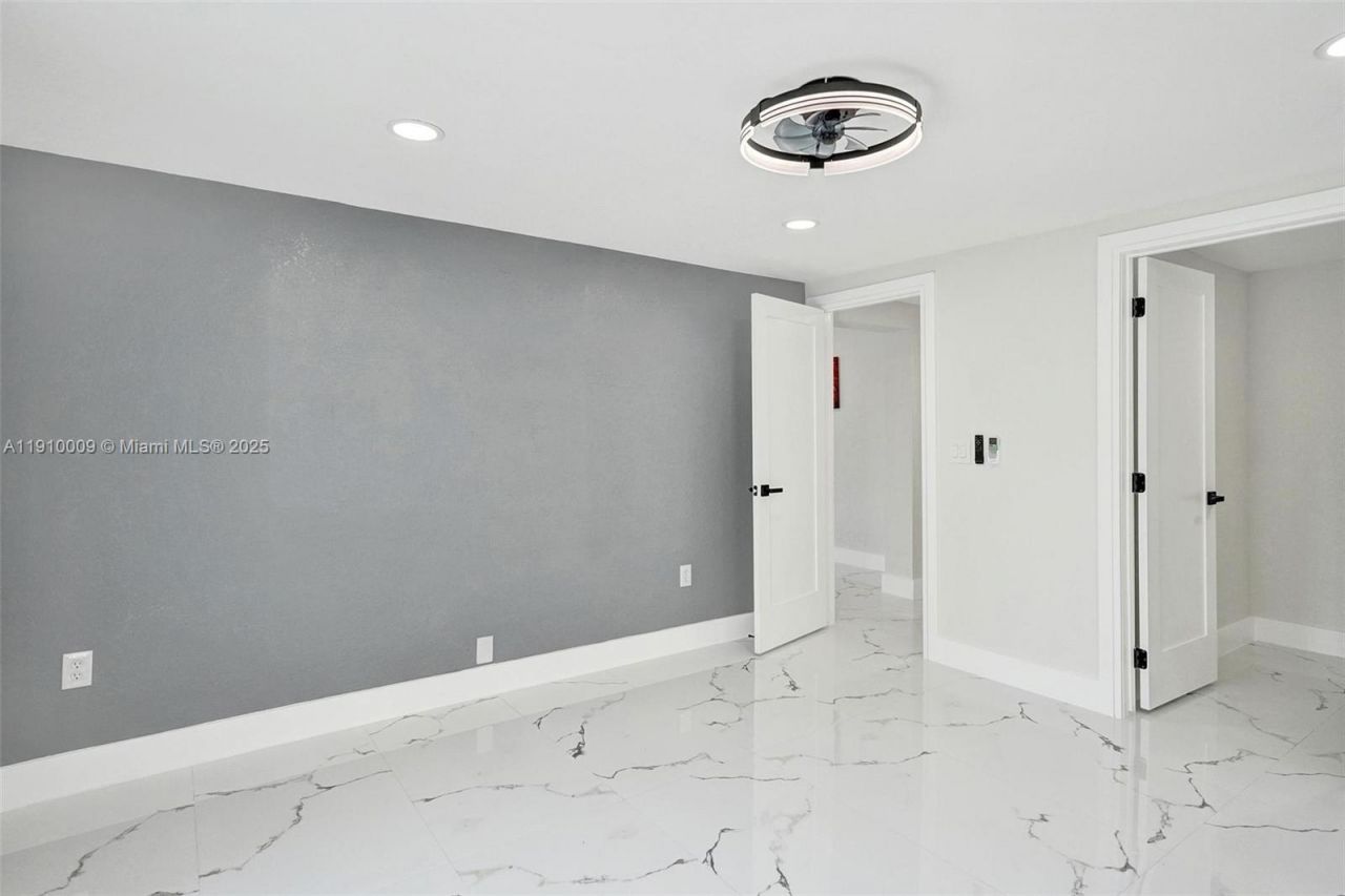 1143 NW 18th St, Fort Lauderdale, FL 33311 Photo