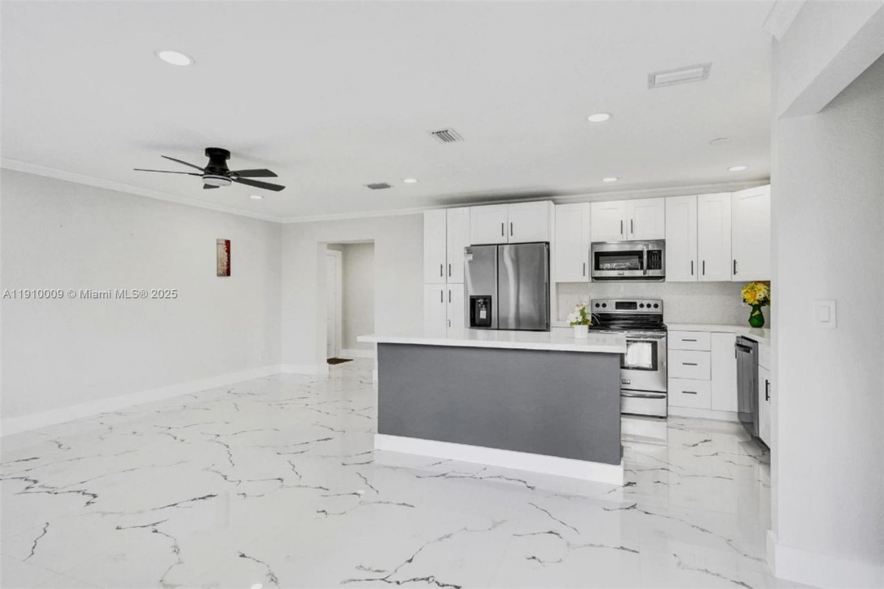 1143 NW 18th St, Fort Lauderdale, FL 33311 Photo