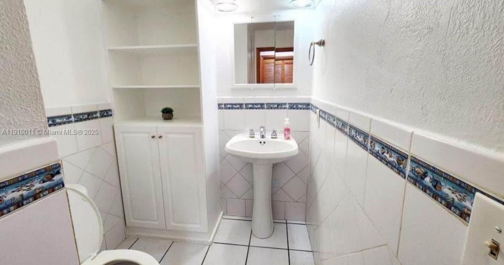 141 SW 113th Ave, Unit 102-14, Sweetwater, FL 33174 Photo