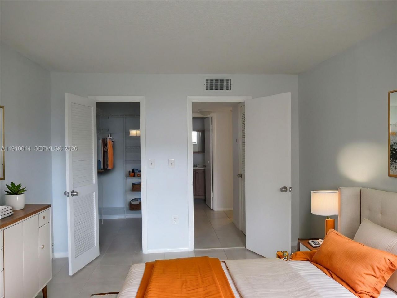 8400 Sunrise Lakes Blvd, Unit 106, Sunrise, FL 33322 Photo