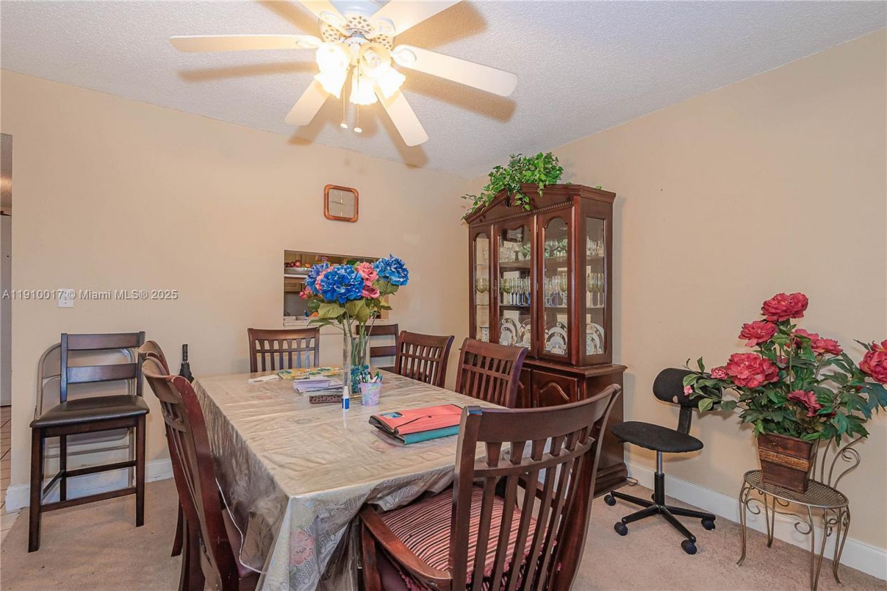 2850 Somerset Dr, Unit 308L, Lauderdale Lakes, FL 33311 Photo