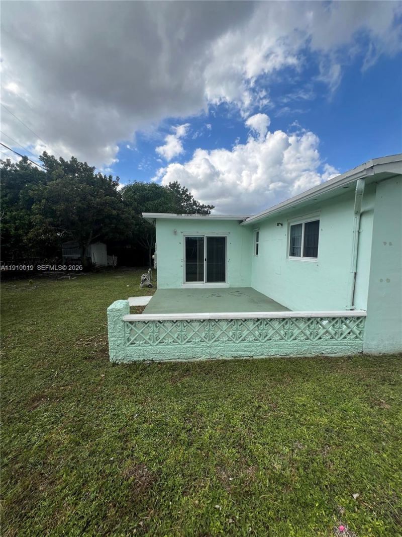 6200 SW 19th St, Miramar, FL 33023 Photo