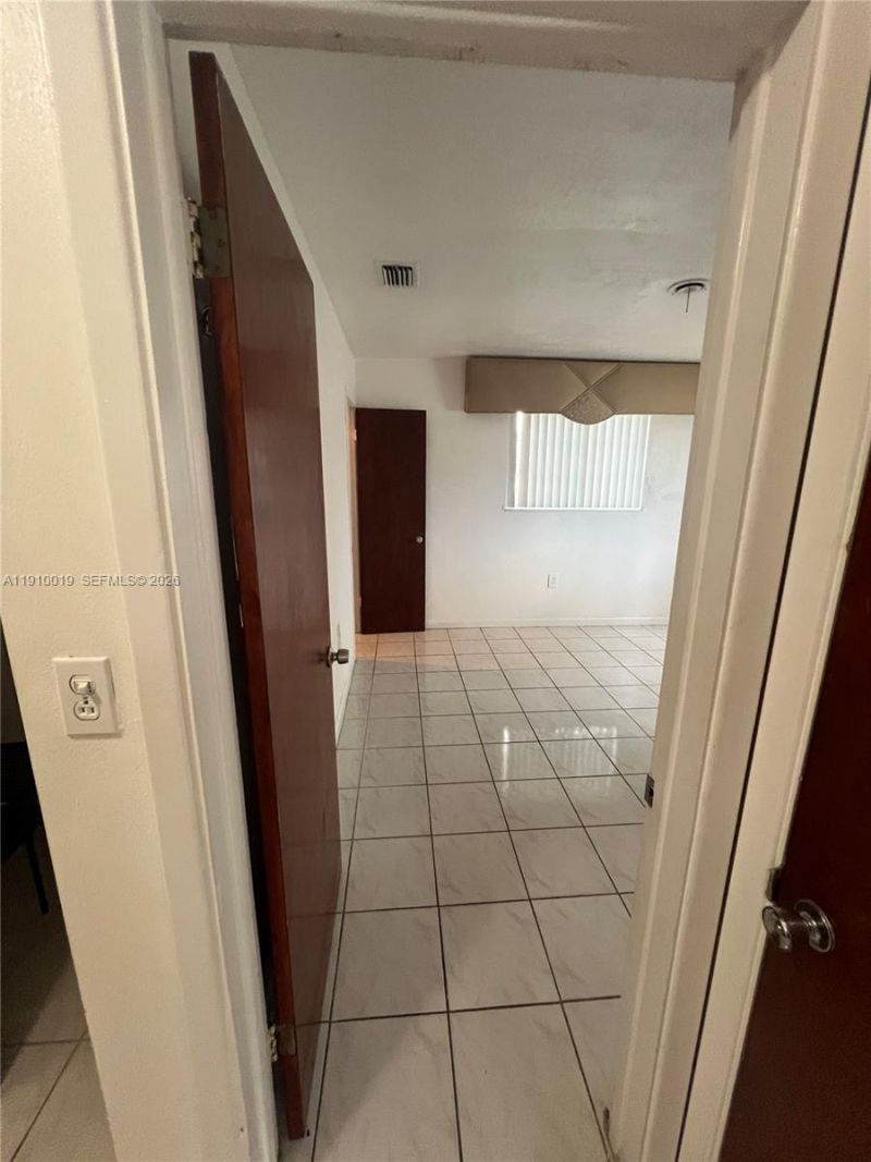 6200 SW 19th St, Miramar, FL 33023 Photo