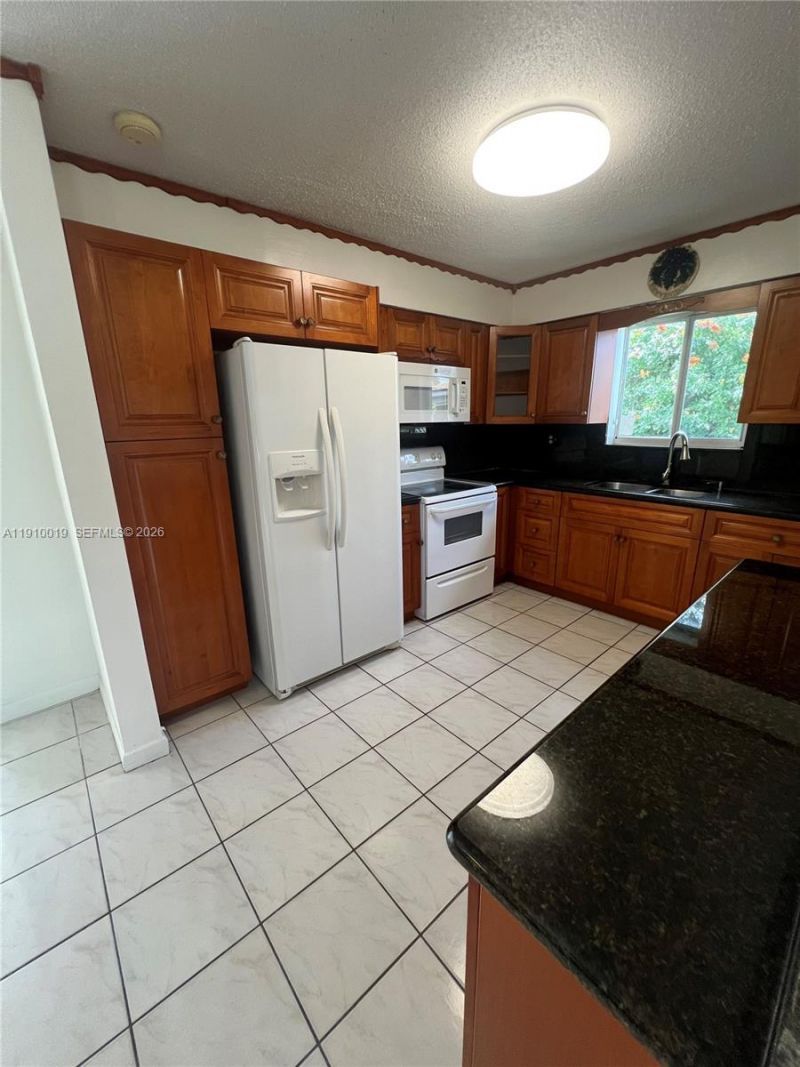 6200 SW 19th St, Miramar, FL 33023 Photo