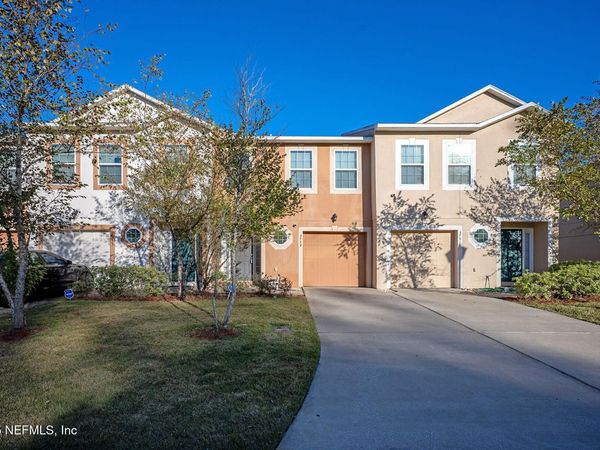 3753 VERDE GARDENS Circle, Jacksonville, FL 32218