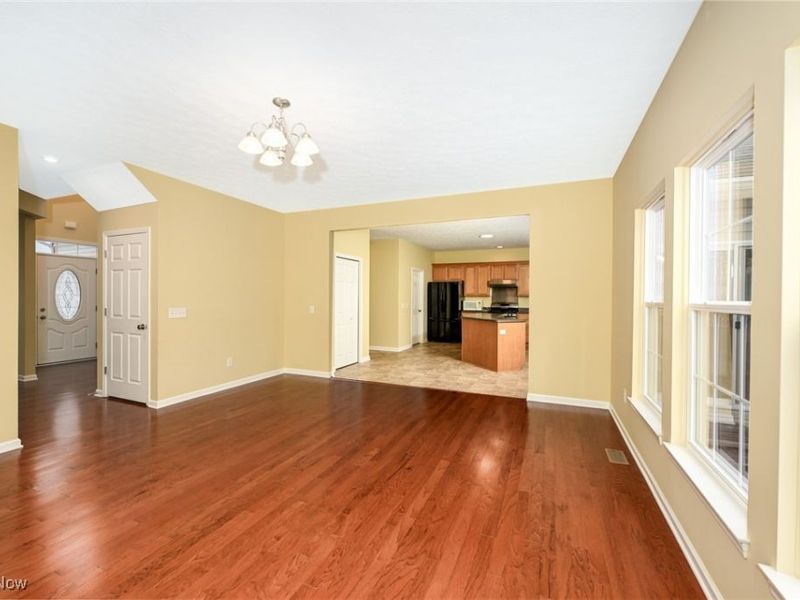 3784 Firethorn Drive, Aurora, OH 44202 Photo 10