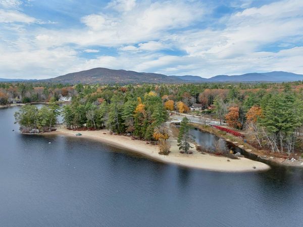 22 Sundorf Street, Moultonborough, NH 03254