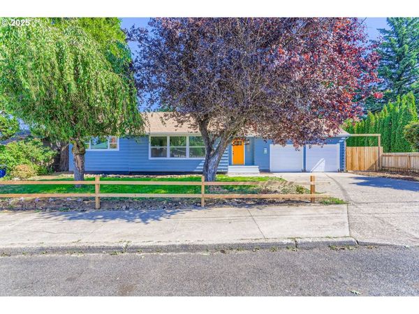 1124 NE 172ND AVE, Gresham, OR 97230