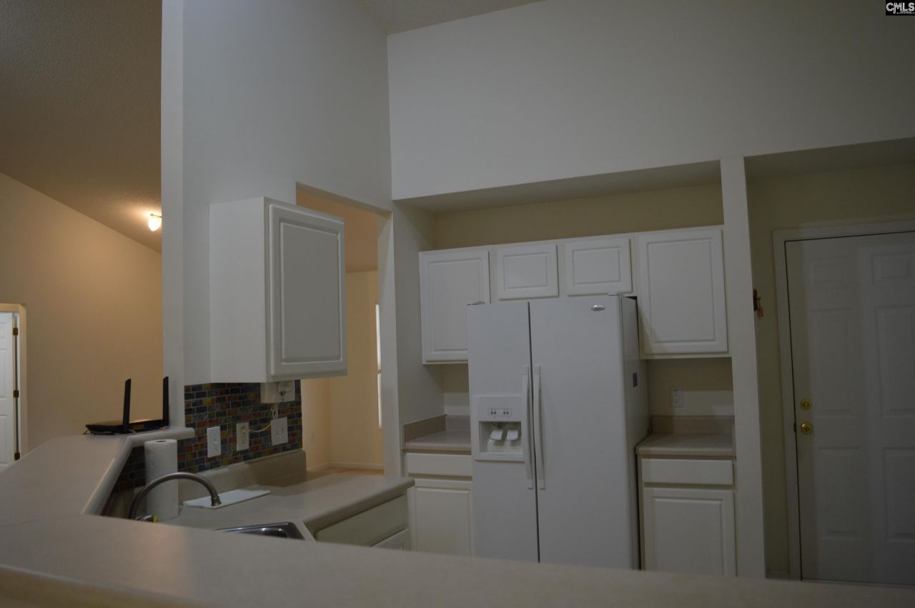 2004 Rolling Hills Road Photo 11