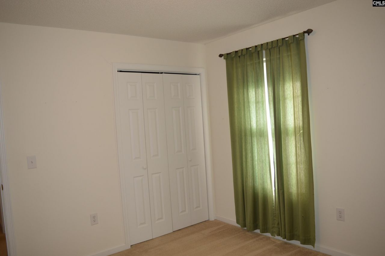 2004 Rolling Hills Road Photo 18