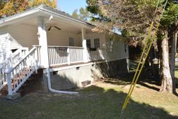 2004 Rolling Hills Road photo 4