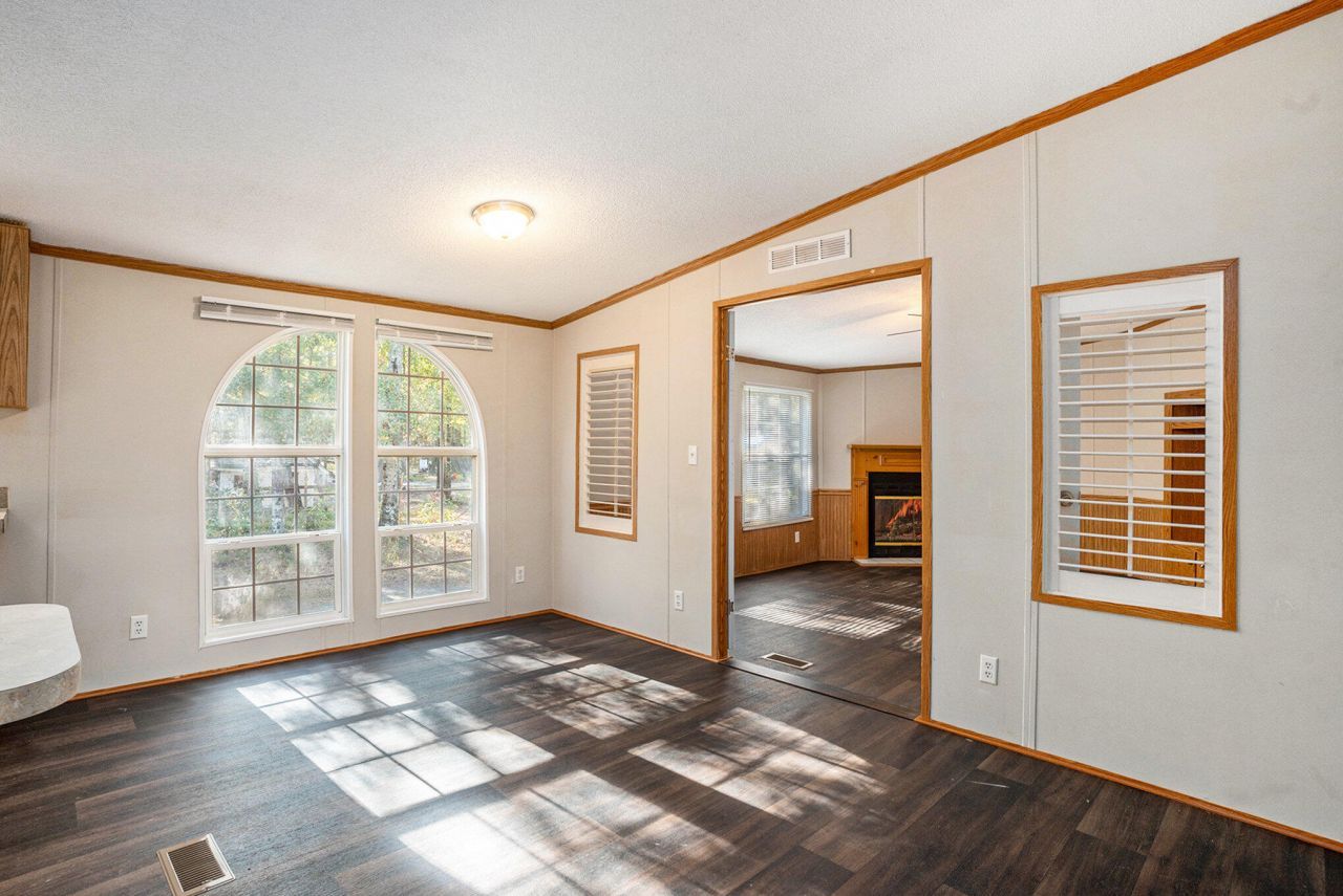 1021 Nash Road Photo 12