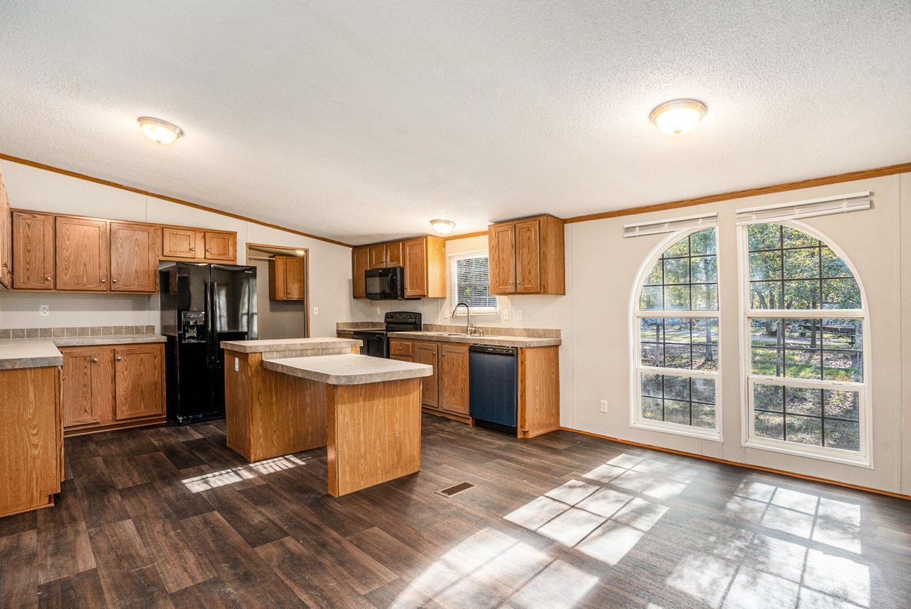 1021 Nash Road Photo 13