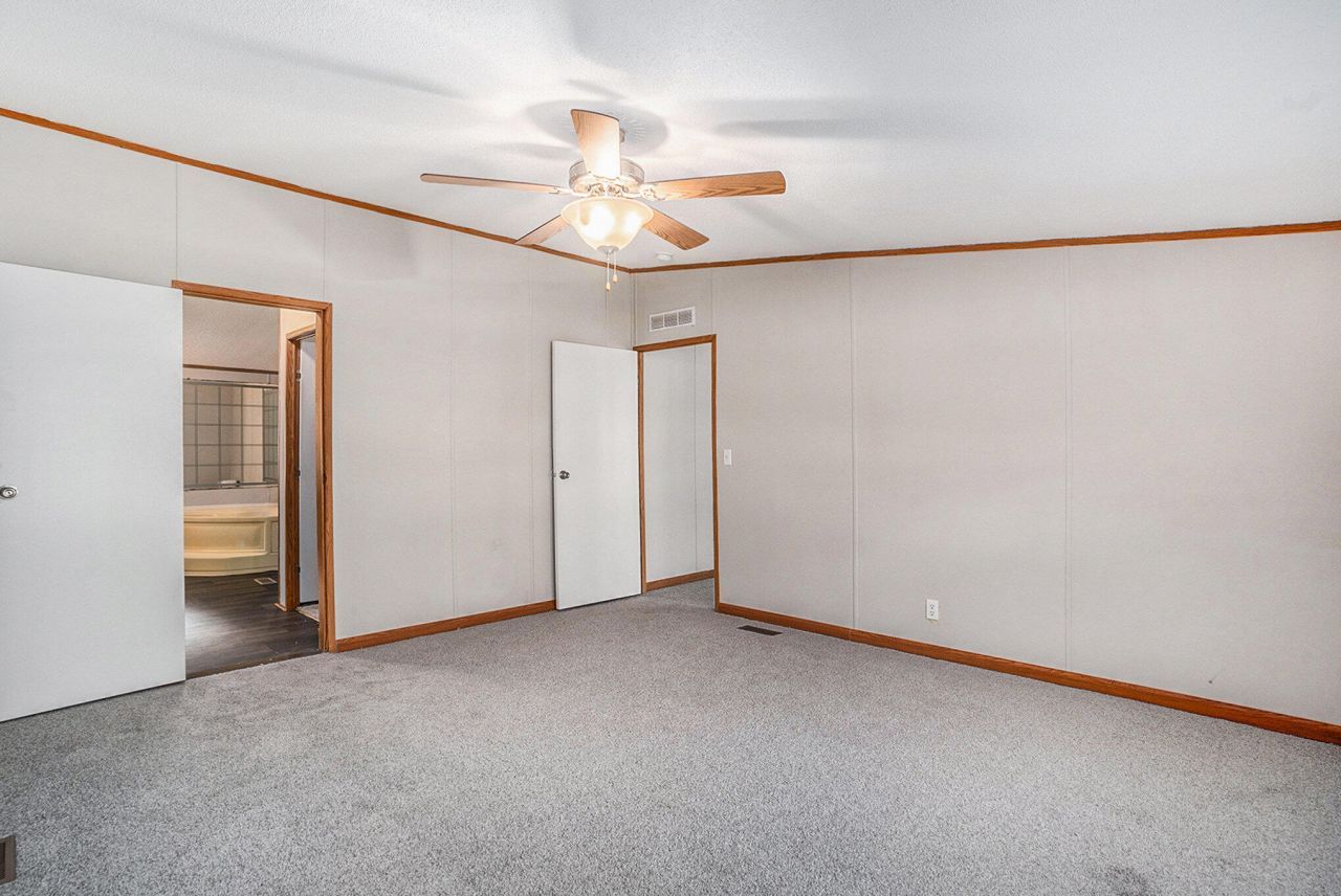 1021 Nash Road Photo 18