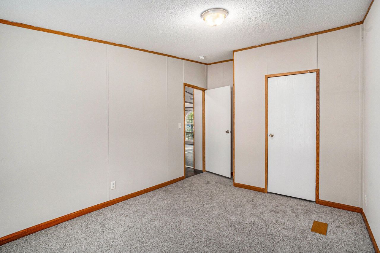 1021 Nash Road Photo 24