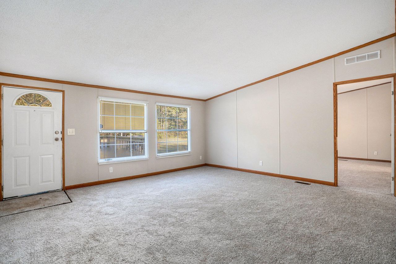 1021 Nash Road Photo 6