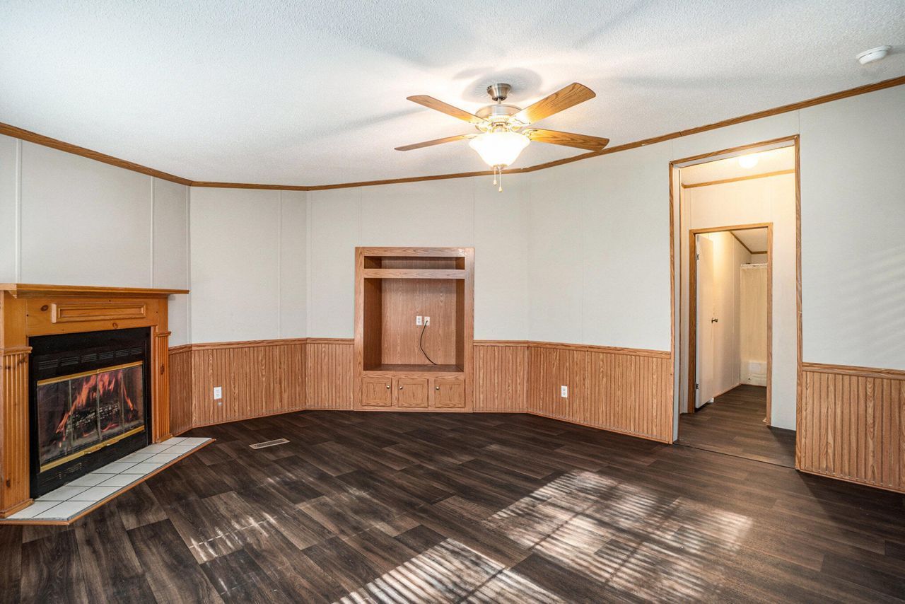 1021 Nash Road Photo 9